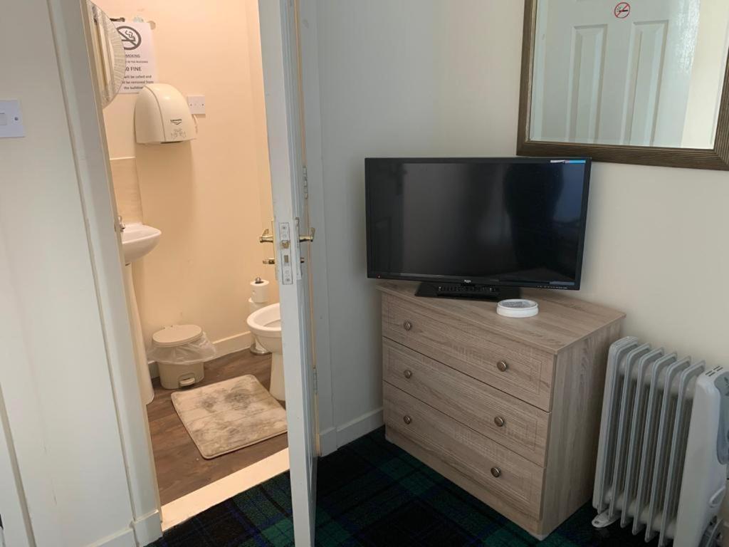 Budget Rooms Інвернесс Екстер'єр фото